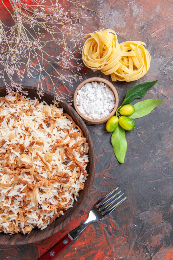 Pilaw Basmatireis mit frittierten Zwiebeln